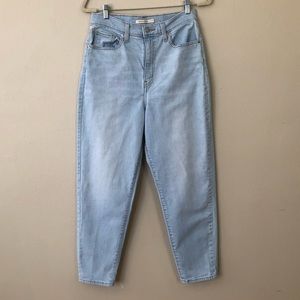 Levi’s High Waisted Taper Jeans